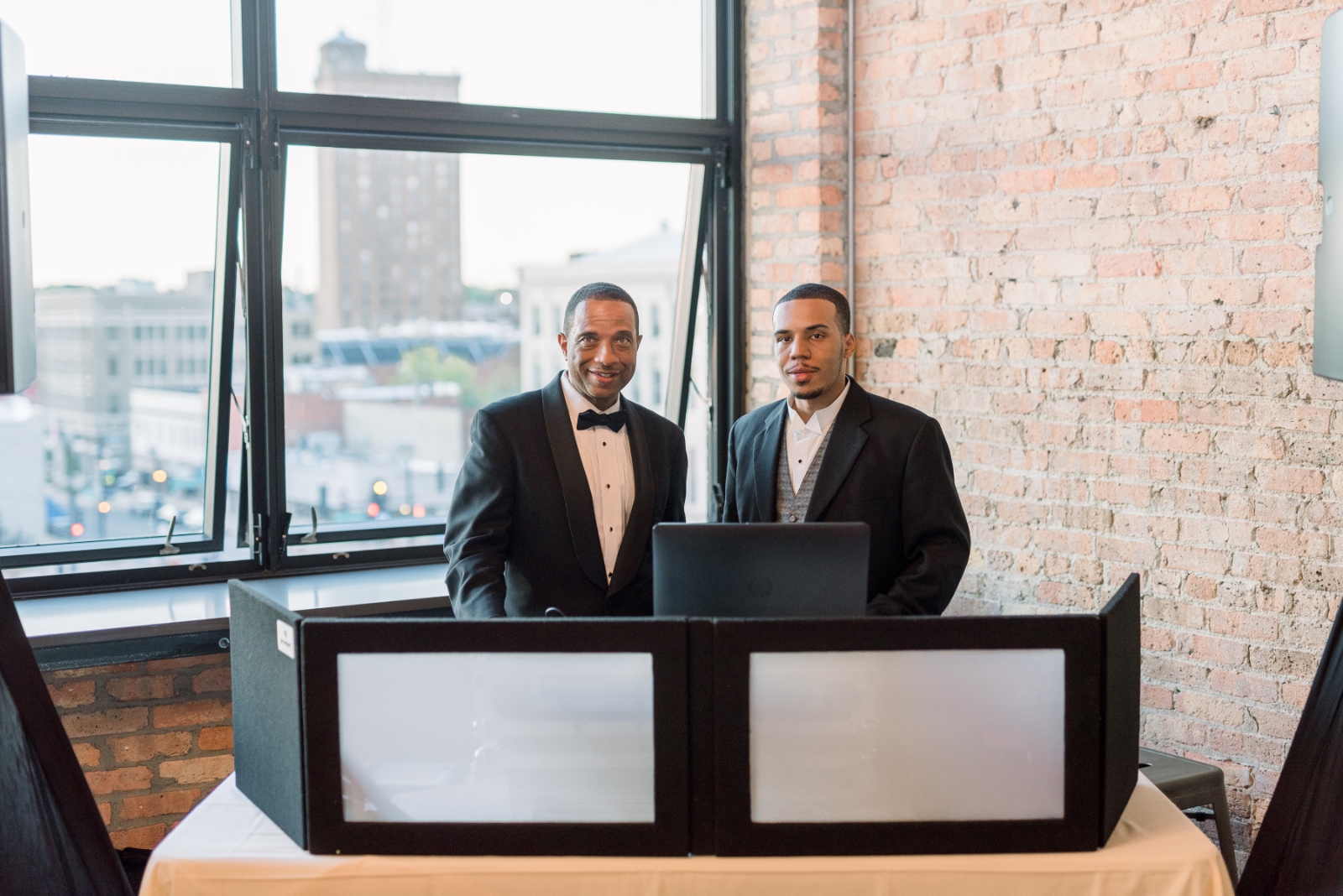 Audio West Professional DJ Services 1 DJ in Chicagoland Area